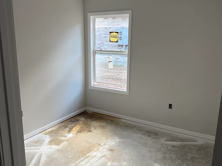 412 Anderson St — Photo 8