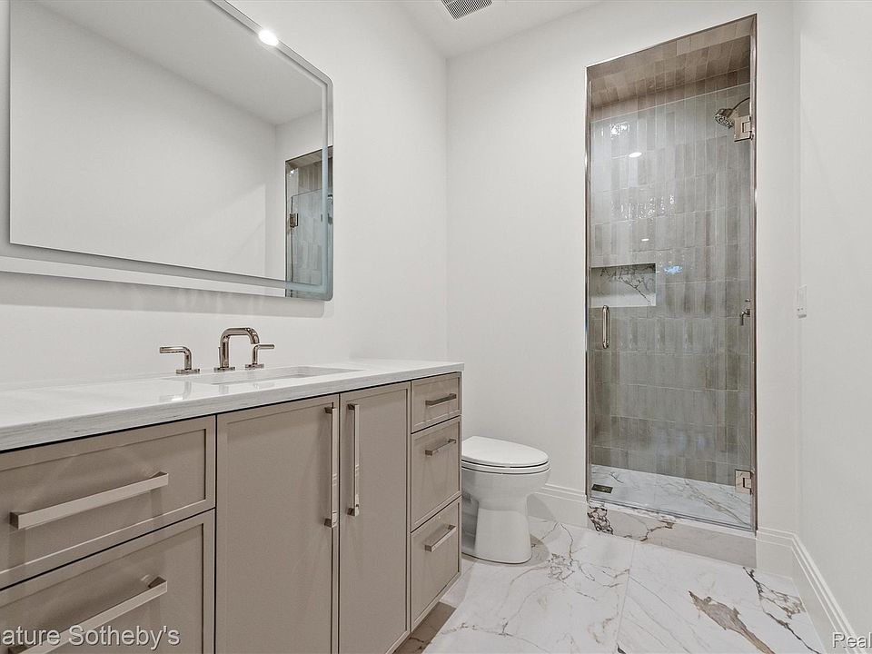 1042 Brookwood St, photo 27