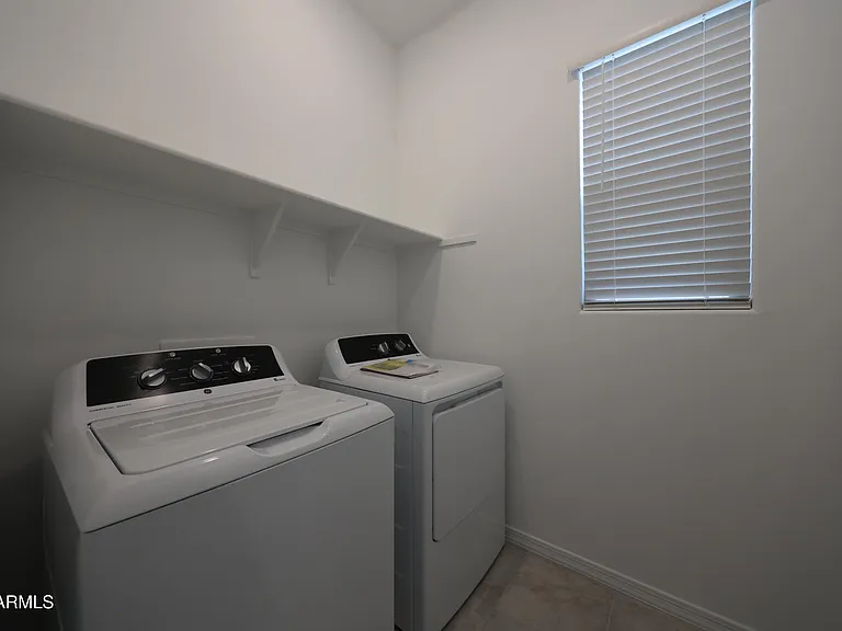 7683 W Smoketree Dr — Photo 14