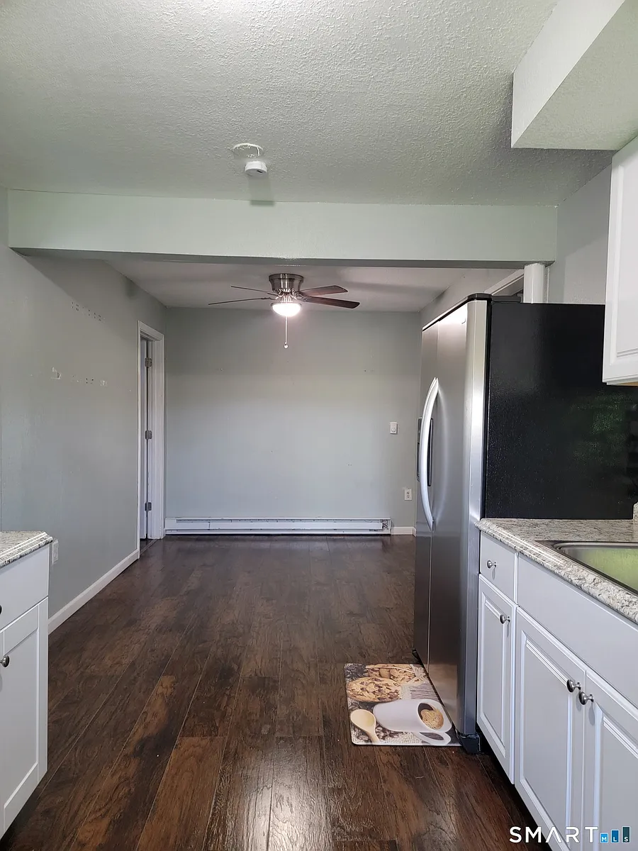 Building Photo - 53 Santoro St #LOWER