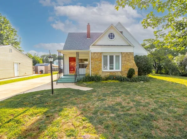 1315 N B St, Arkansas City, KS 67005