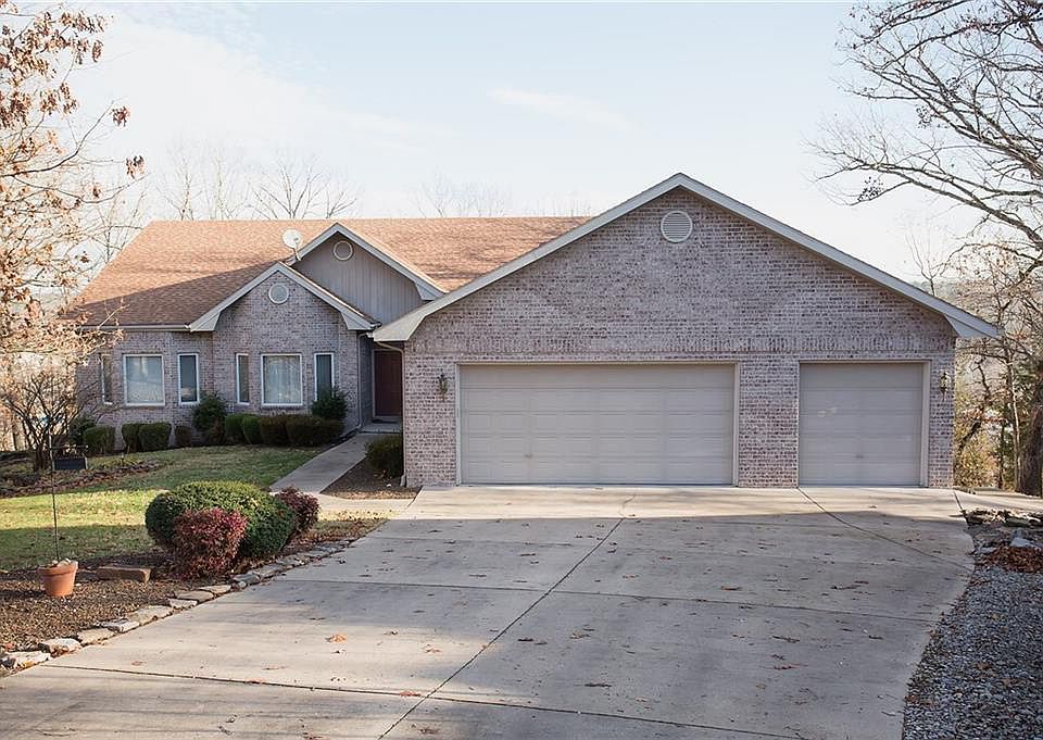 1st image of 5 Cambria Pl
