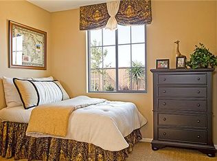 9912 Winkle Cir, Elk Grove, CA 95757