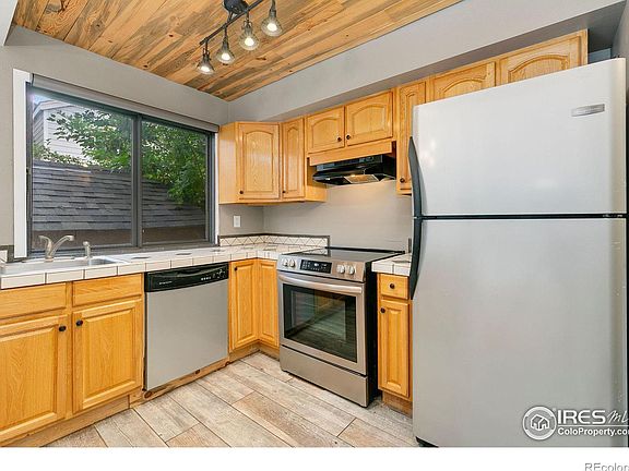 4th image of 3024 Ross Drive #21