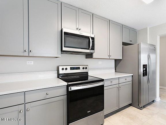 4th image of 11642 PALLADIO Way