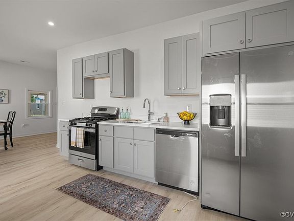 5th image of 706 N 8th Ave