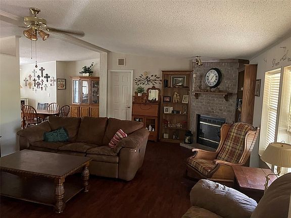 4th image of 1809 E 56th Ave