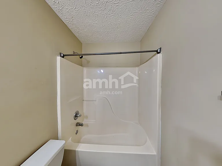2380 Sailor Ln — Photo 16