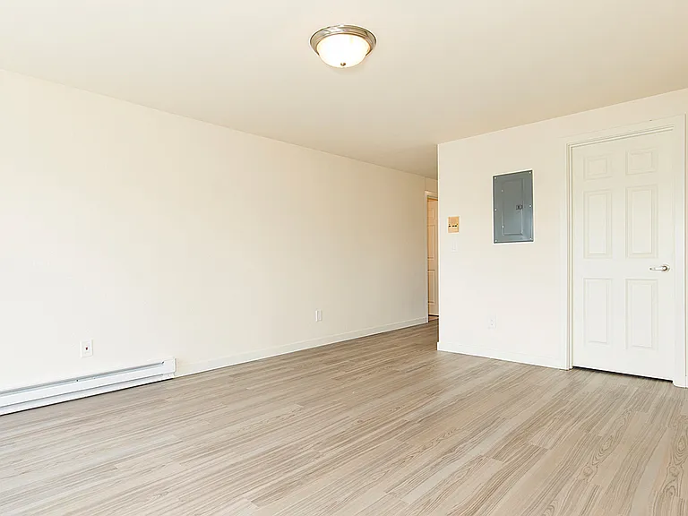Minor Tower Apartments - Located in Eastlake — Photo 79