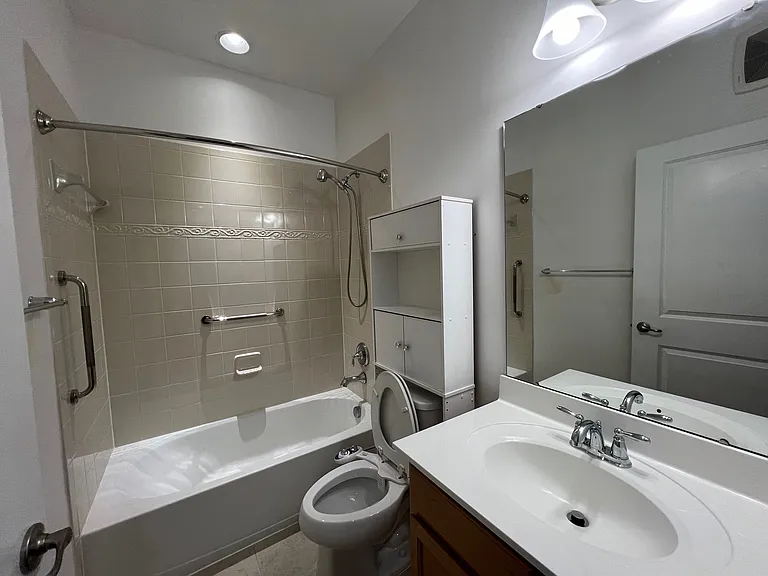 2nd flr full bath_12102024