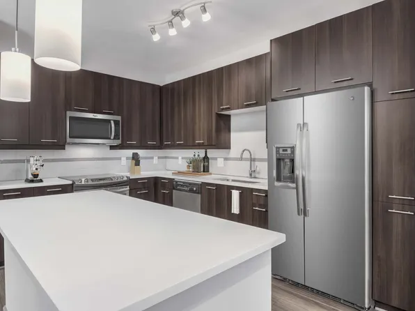 Camden Buckhead Square