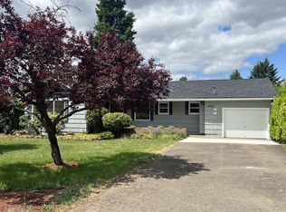 3535 Sisters View Ave, Eugene, OR 97401