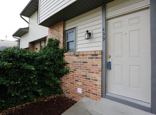 439 Foxfire Dr, Columbia, MO 65201