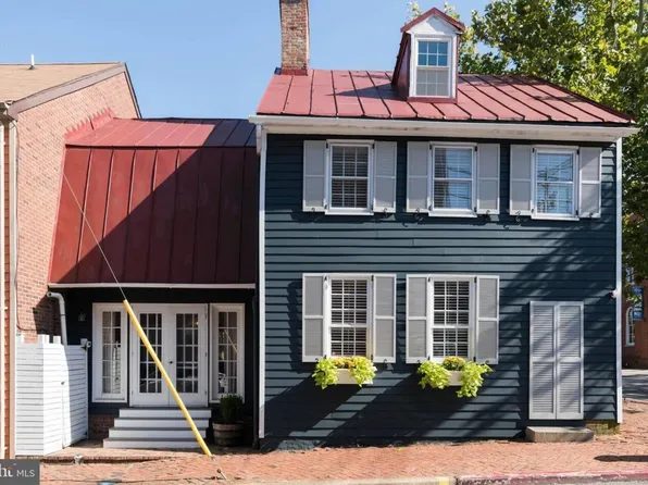 128 Duke Of Gloucester St, Annapolis, MD 21401