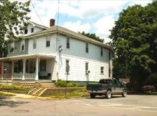 35 Laurel St, Pine Grove, PA 17963