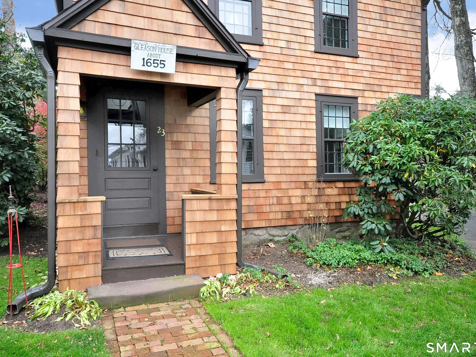 1 bed, 1.0 bath, 778 sqft, $2,100 — Photo 2