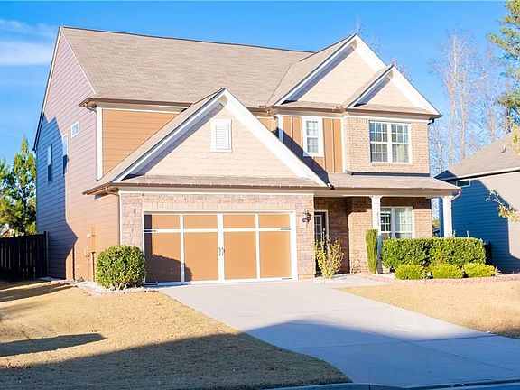 3rd image of 4550 Farmstead Dr
