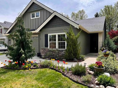 983 E Thunderbird Ct, Eagle, ID, 83616