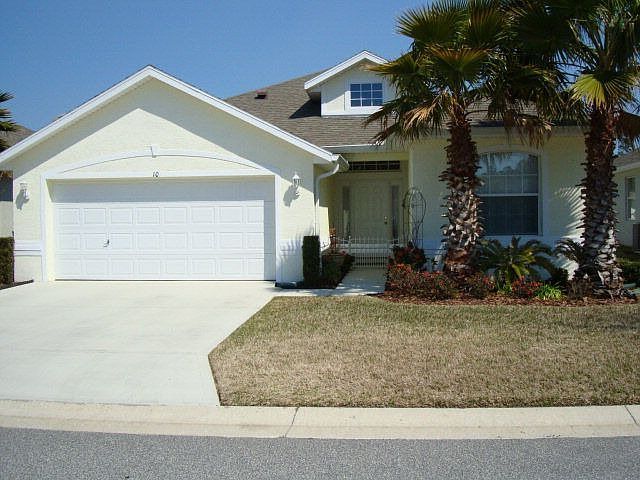 1st image of 10 Royale Ln