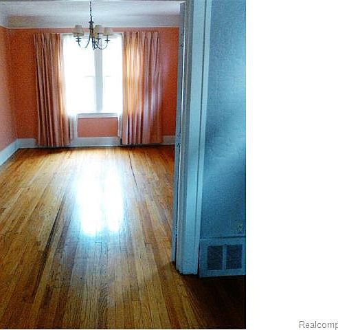 2nd image of 13836 Fordham St