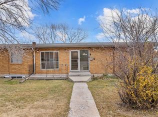 4328 W 4th St NW #205, Calgary, AB T2K1A2