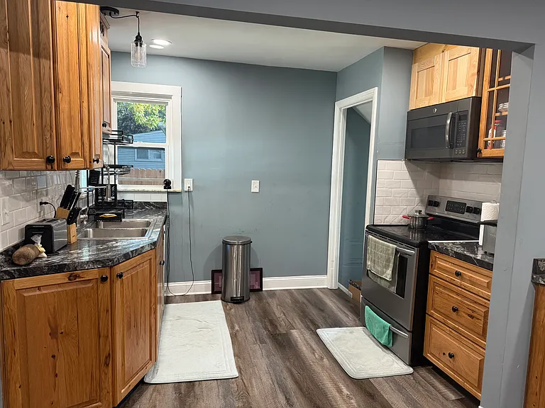 21171 Westport Ave — Photo 5
