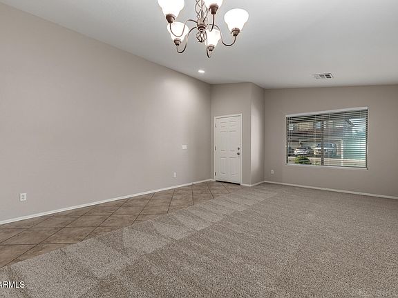 5th image of 10645 E CLIFFROSE Lane
