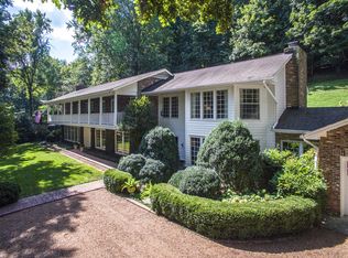 1001 Overton Lea Rd, Nashville, TN 37220