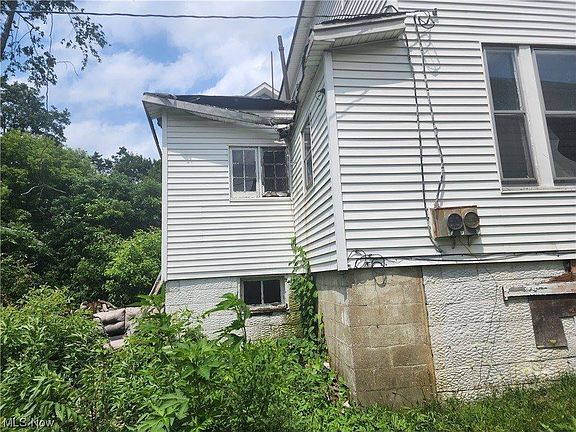3rd image of 419 N 9th St