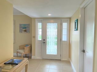 484 E Shade Dr, Venice, FL 34293