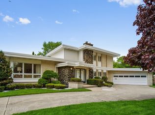 6783 N Lexington Ln, Niles, IL 60714