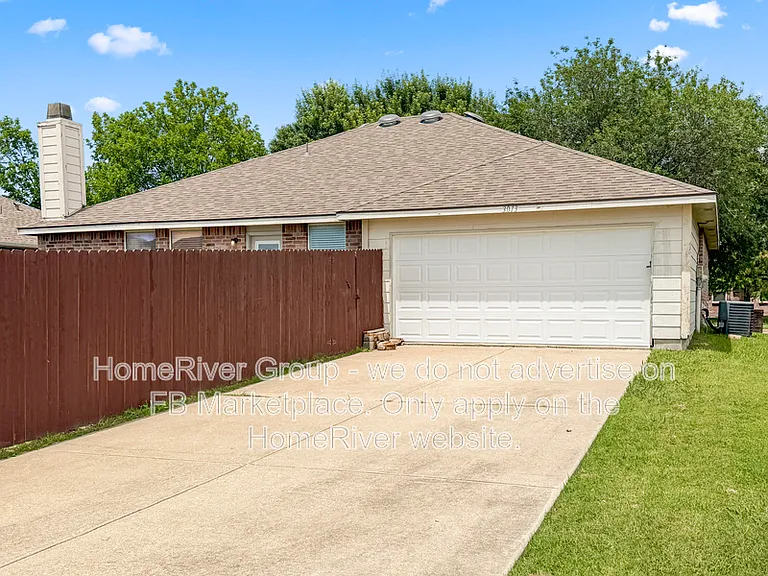 3013 Meadow Bluff Dr — Photo 14