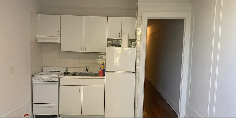 Rented by 18 REALTY | media 7