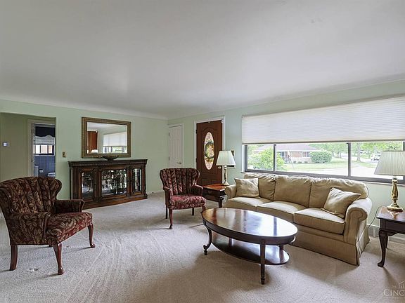 5th image of 2110 Simbury Ct