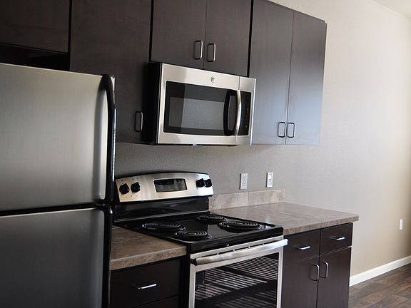 Kitchen Pic 2
