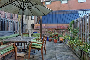 30 Pierrepont Street, #3