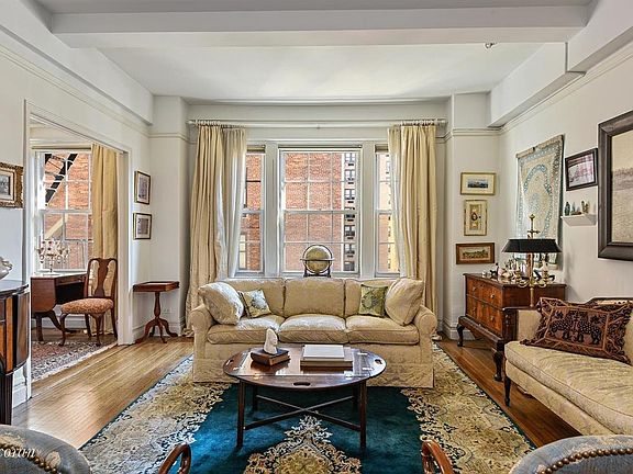 2nd image of 77 Park Ave #7G