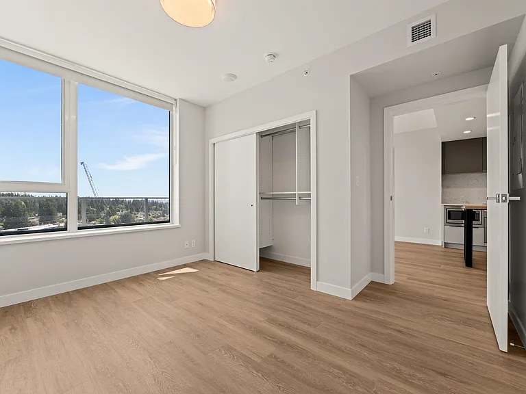 567 Emerson St #2002 — Photo 7