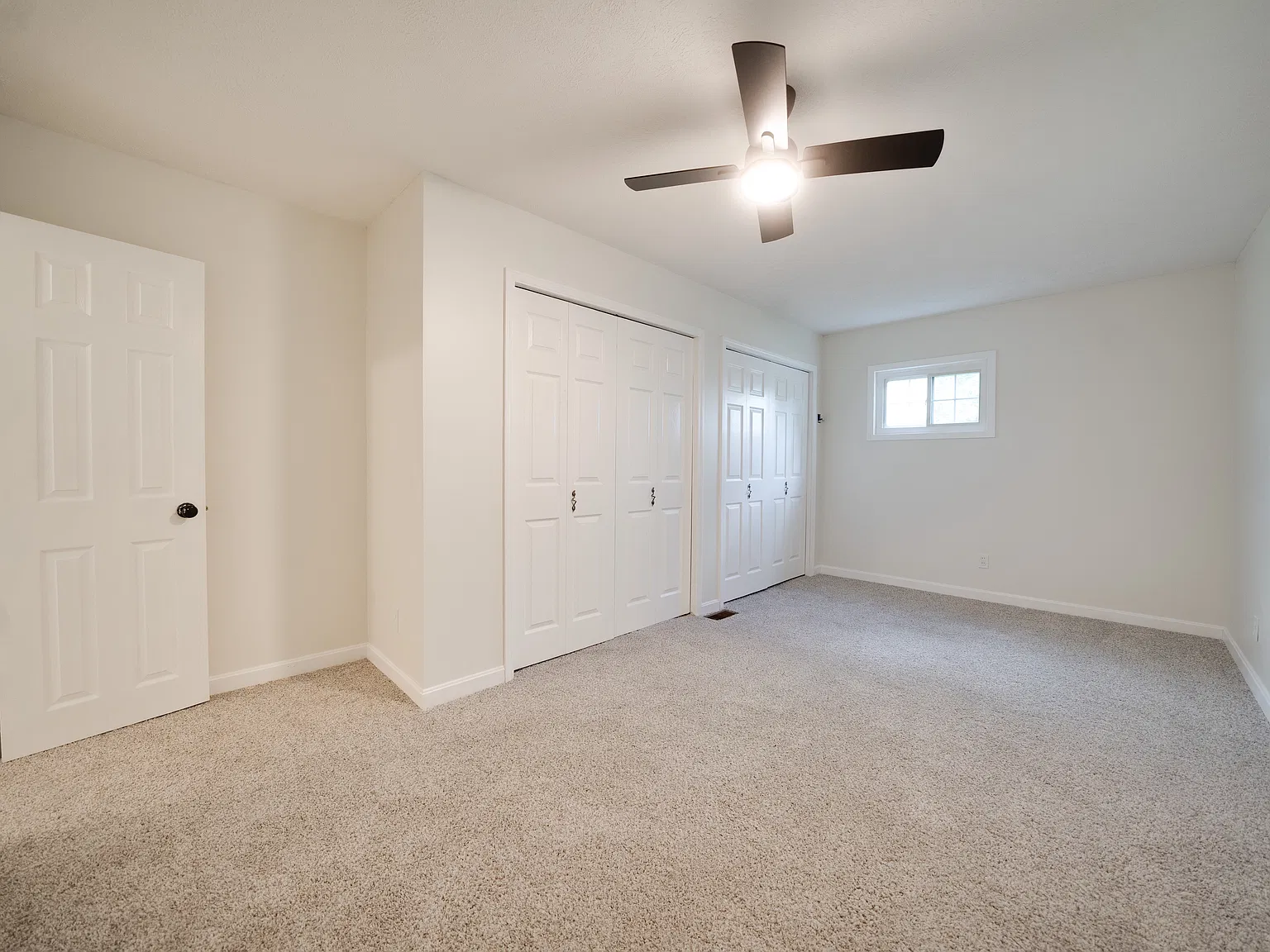 2 bed, 1003 sqft, $1,200 — Photo 2