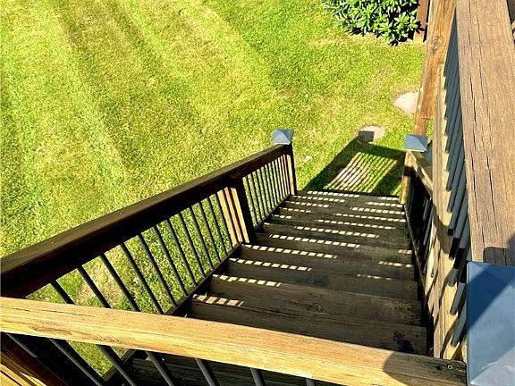 5th image of 283 Beaver Creek Estate Drive