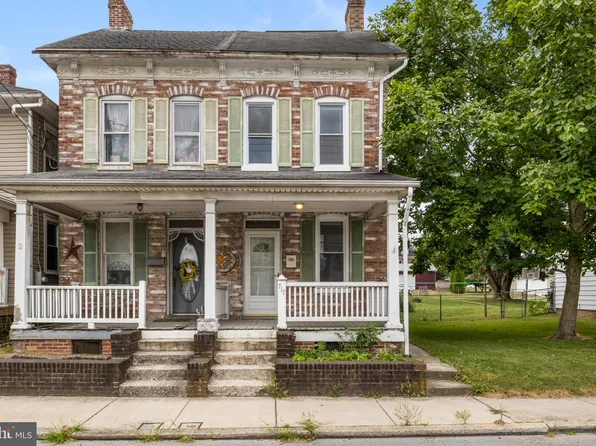 717 York St, Hanover, PA 17331