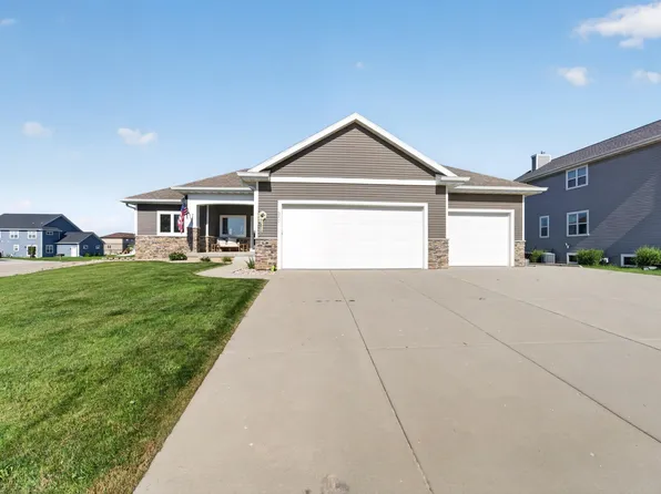 301 Liberty Park Dr, Oregon, WI 53575