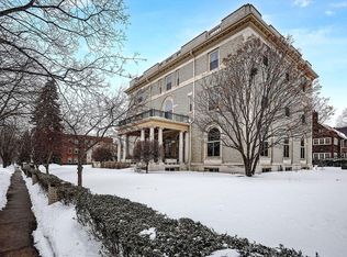 808 Summit Ave #2, Saint Paul, MN 55105