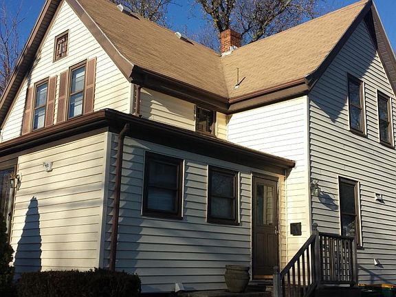2nd image of 377 Nahatan St