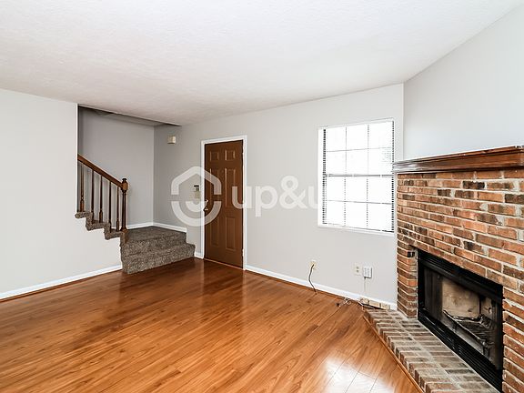 3rd image of 1425 Springleaf Cir SE
