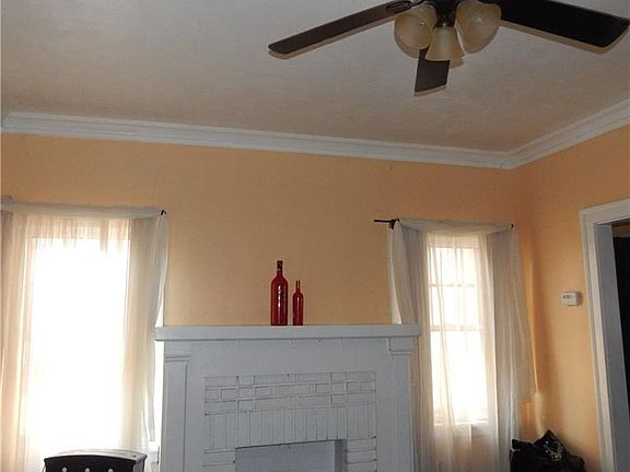 4th image of 10700 Clifton Blvd #10702