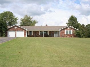 1022 Red Bell Rd, Newbern, TN 38059