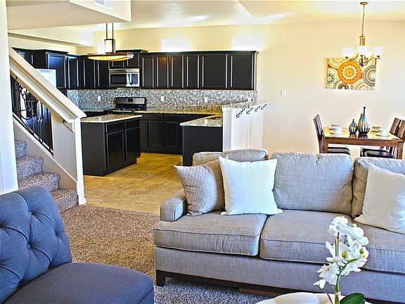 4th image of 13281 Kestrel Ave