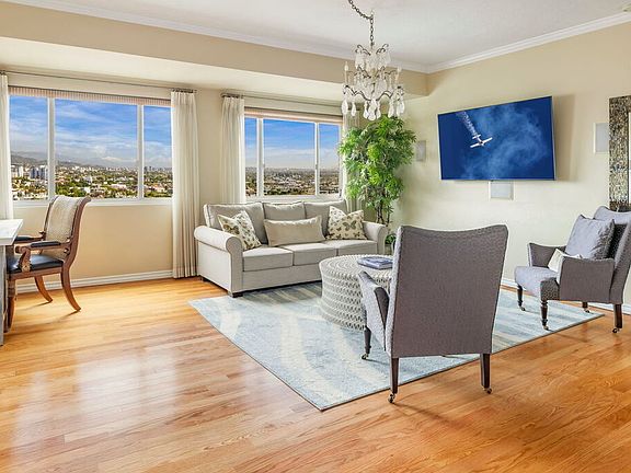 2nd image of 838 N Doheny Dr APT 1407