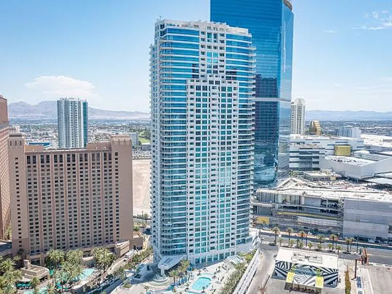 2700 Las Vegas Blvd S #3211 — Photo 2